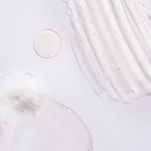 Load image into Gallery viewer, Oribe - Serene Scalp Oil Control Shampoo