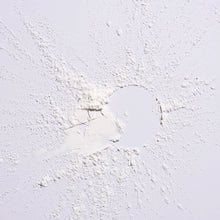 Load image into Gallery viewer, Oribe - Serene Scalp Oil Control Dry Shampoo Powder