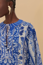 Load image into Gallery viewer, Farm Rio - Delicate Tapestry Cover up