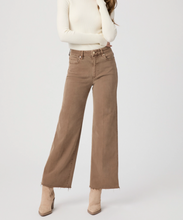 Load image into Gallery viewer, Paige- Anessa 31" W/ Raw Hem