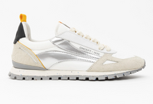 Load image into Gallery viewer, Oncept Sneakers