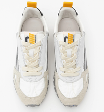 Load image into Gallery viewer, Oncept Sneakers