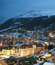 Load image into Gallery viewer, The Ultimate Ski Book