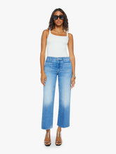 Load image into Gallery viewer, Mother - Patch Pocket Mid Rise Maven Ankle
