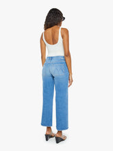 Load image into Gallery viewer, Mother - Patch Pocket Mid Rise Maven Ankle
