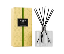 Load image into Gallery viewer, Nest - Grapefruit Reed Diffuser
