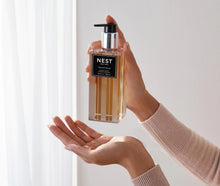 Load image into Gallery viewer, Nest - Velvet Pear Liquid Soap
