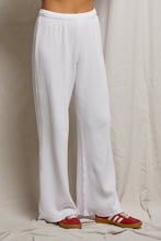 Load image into Gallery viewer, Perfect White Tee - Shane Waffle Pant
