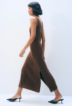 Load image into Gallery viewer, White &amp; Warren- Cashmere Blend Ribbed Midi Dress
